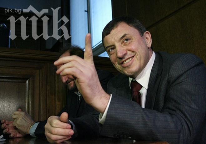 Алексей Петров: Срещал съм се с Найденов, нали сме образцови граждани