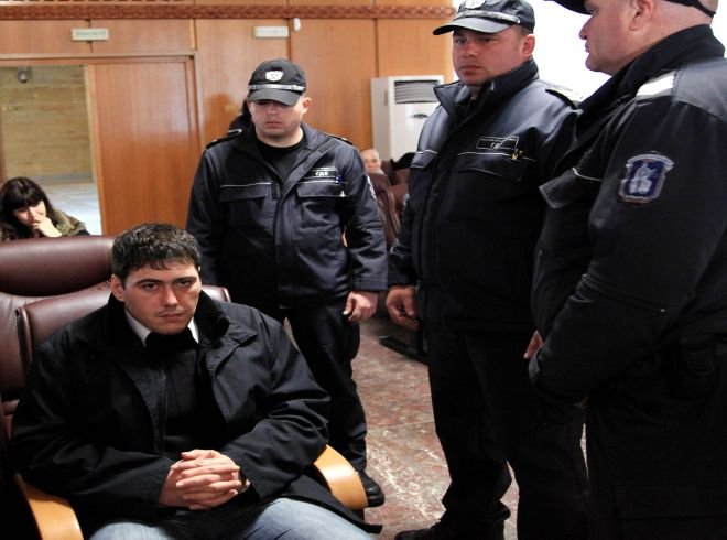 Петорна експертиза подкрепи Лазар Колев, но нови доказателства го уличиха косвено 