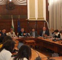 Министър Бозуков: Ще изплатим директните плащания в земеделието по-рано от миналата година