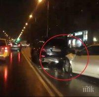 ИЗВЪНРЕДНО И ПЪРВО В ПИК TV! Жестока верижна катастрофа под пороя в София! Шест коли се помляха на бул. 
