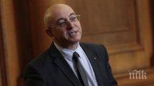 Емил Димитров-Ревизоро: Трябва да вземем този мандат от хората, които с гласове от чужбина решават съдбата на България