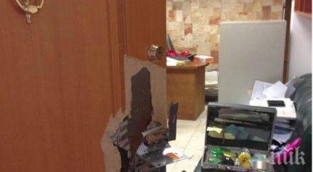 уникална снимка вижте действат бандитите набелязали удар офиси заведения