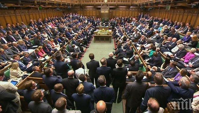 Британските депутати са одобрили проектозакона за началото на процедурата по Брекзит