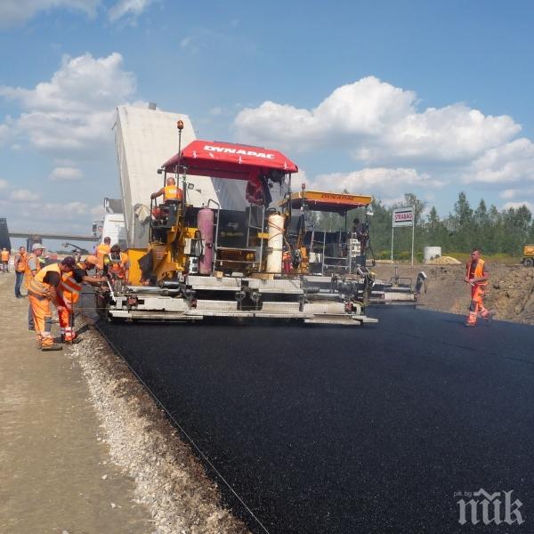 Австрийци наливат 5 милиона в асфалтова база край Димитровград