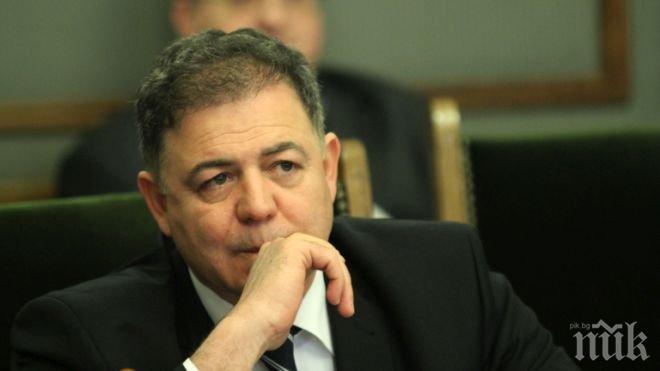 Отложиха делото срещу бившия военен министър Николай Ненчев