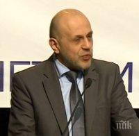 Томислав Дончев: Българите са разделени на столица и провинция, мъже и жени, бедни и богати