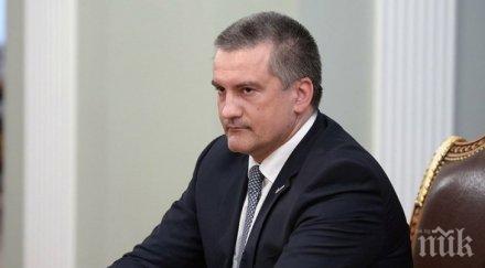 губернаторът крим иска русия стане монархия приема путин диктатор