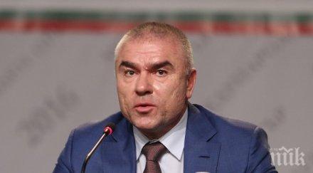 reuters недоволството отношение корумпираните политици отвори вратата българския тръмп