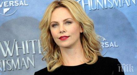 чарлийз терон загуби два зъба време снимки