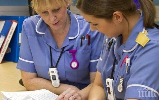Медицински сестри масово бягат от Великобритания