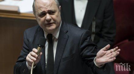 френският вътрешен министър подаде оставка заради разследване