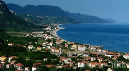 порно звуци разбудиха турски град