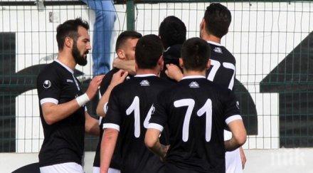 тримата национали тренират локомотив пловдив