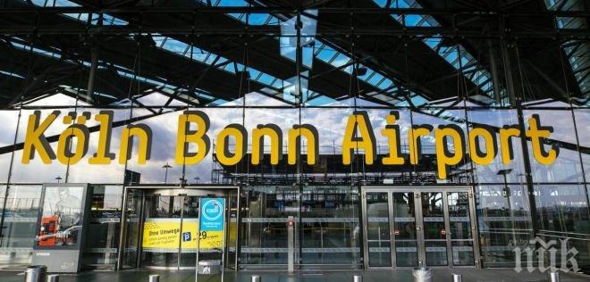 Паника в Кьолн!Затвориха половината летище заради подозрителен пакет 