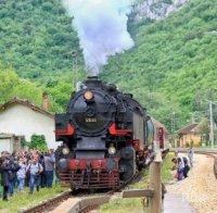 Баба Меца тръгва за Лазаровден и Цветница