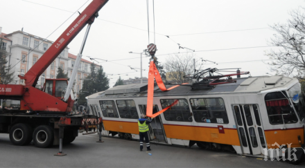 последните минути трамвай дерайлира красна поляна