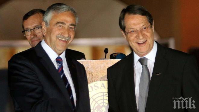 Никос Анастасиадис и Мустафа Акънджа ще опитат да разчупят леда около кипърските преговори