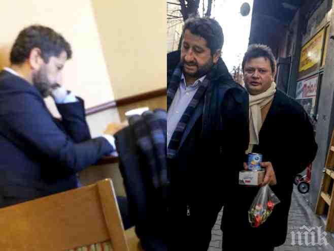 ФОТО БОМБА В ПИК! Христо Иванов натикан в ъгъла - проваленият политик се утешава с вафли и бонбони (ПАПАРАШКИ СНИМКИ)