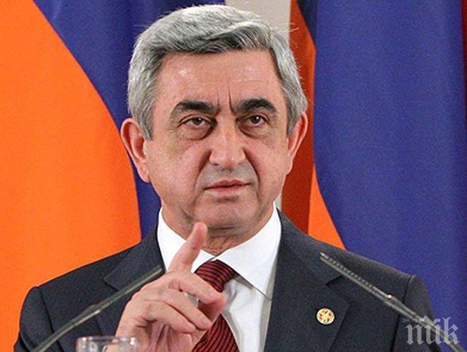 Гаф! Президентът на Армения блокира системата за гласуване на изборите