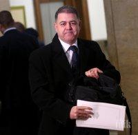 Болен съдия отлага делото срещу бившия военен министър Ненчев