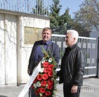 Сидеров и Каракачанов поднесоха венец за загиналите при атентата в Санкт Петербург