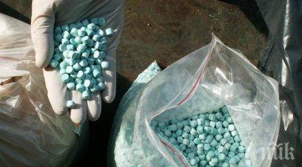 рекорд 900 метамфетамини задържани австралия