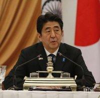 Японският премиер опита мляко от Фокушима, за да докаже,че е безопасно за хората 