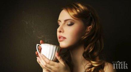 специалист съня препоръчва следобедна дрямка пийте кафе