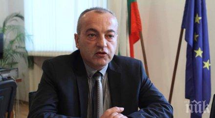 извънредно министър отсече бежанците имат година интегрират