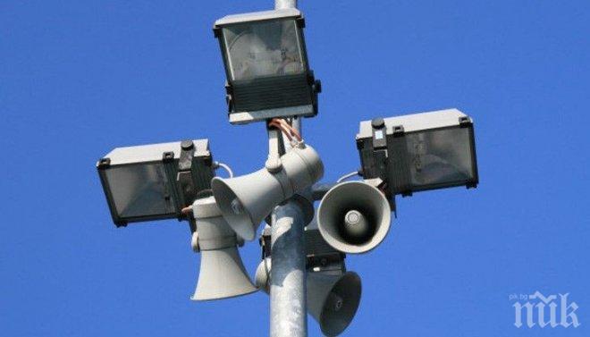 Хакер побърка хората в Далас, включи сирените на макс през нощта