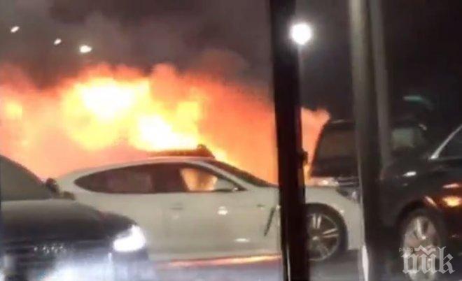 ИЗВЪНРЕДНО В ПИК! Среднощният пожар в автокъщата е засегнал и офиса на компанията! Палят ги за втори път (СНИМКИ)