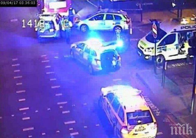 БРУТАЛНО! Нападнаха млада жена в Лондон, ръгат я с нож