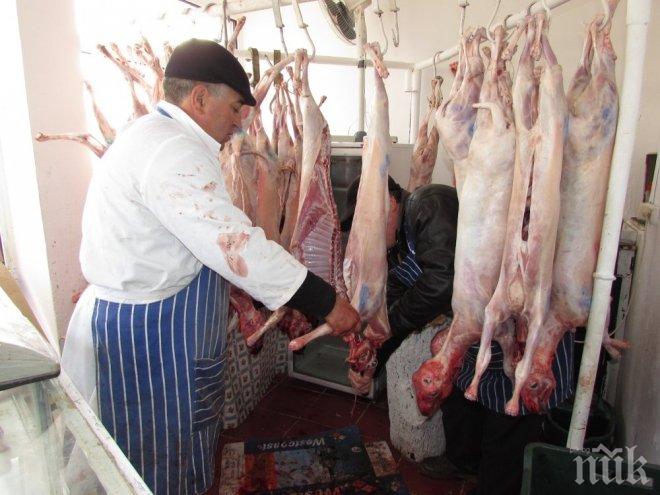 Нашенци от Кюстендил и региона пазаруват за Великден в Сърбия и Македония