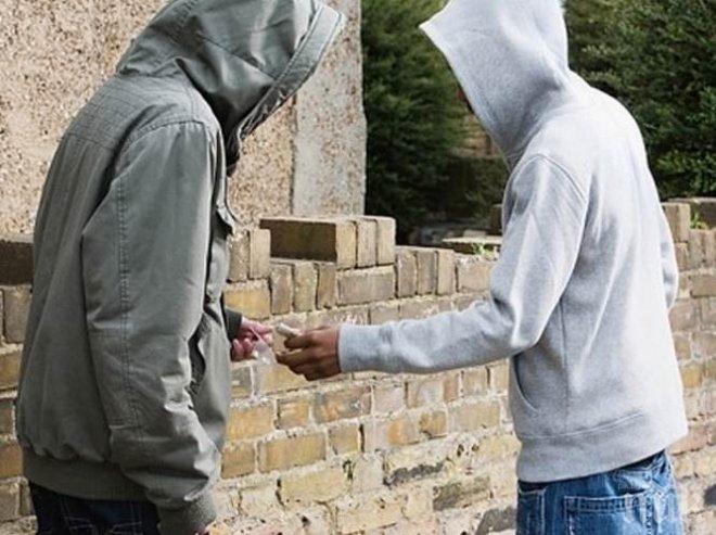 КОШМАРНА СТАТИСТИКА: На второ място сме в Европа по ранна употреба на дрога от младежите 