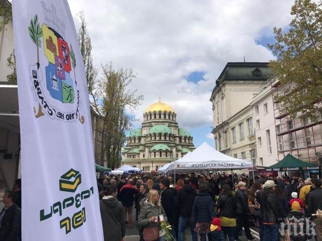 Фандъкова организира най-големия фермерски пазар досега
 