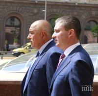 ИЗВЪНРЕДНО И ПЪРВО В ПИК! Борисов и Горанов тръгнаха към парламента - ще изпревари ли срещата им с патриотите разговорите с БСП