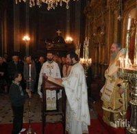 Българите в Истанбул и Одрин посрещнаха Възкресение Христово