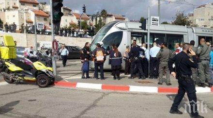 започна стрелба сред миряните ерусалим млада жена критично ранена