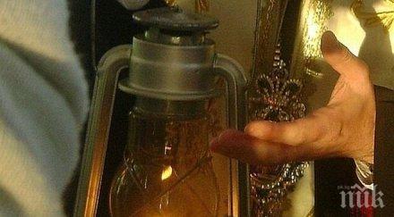 инцидент самолета пренасящ благодатния огън кипър