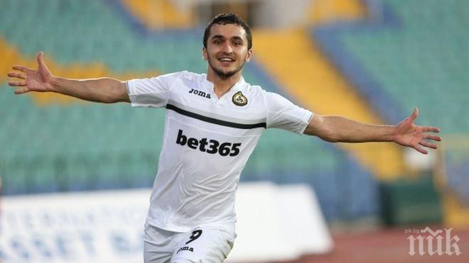 Играч на Славия се предложи на Габала и Карабах