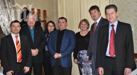 чез ухажва потребителските организации