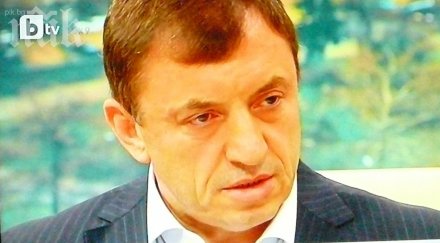 мирослав найденов потърсил петров отърве агент данс