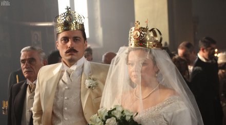 карамазов венчило жена деян донков