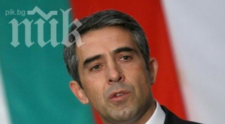 продължава посещението президента унгария