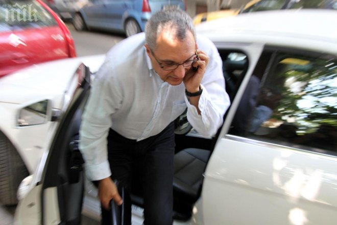 Атанас Атанасов: Бойко стреля по мен и Костов с оръжието агент Димитър