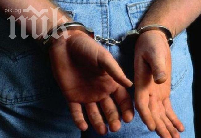Зрелищно арестуваха двама заради дрога в Пловдив