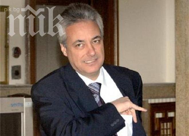 Марин Райков ходел с оставка в джоба