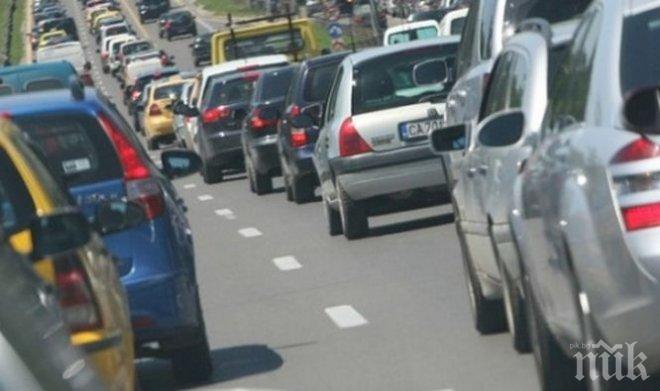 Променят движението до летището в София