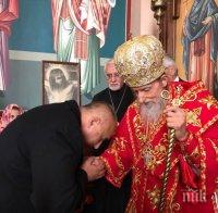 Първо в ПИК! Борисов откри новопостроения православен храм 