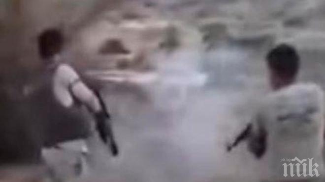 КРЪВ! Ето как египетски войници убиват пленници (СНИМКИ/ВИДЕО 18+)